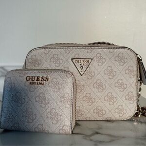 GUESS Off White Logo Crossbody Purse And Wallet Set